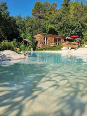 Le chalet au bord du lagon